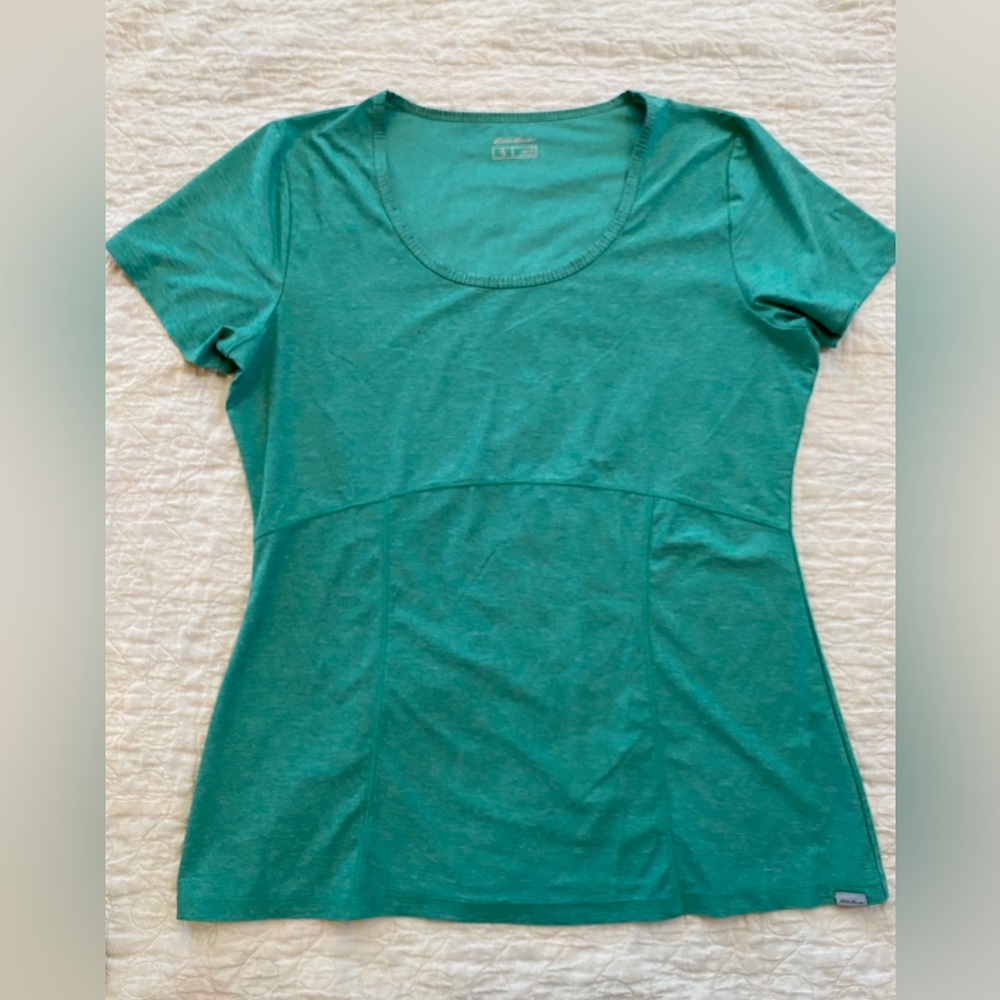 EDDIE BAUER Athletic Tee, EUC, Size L